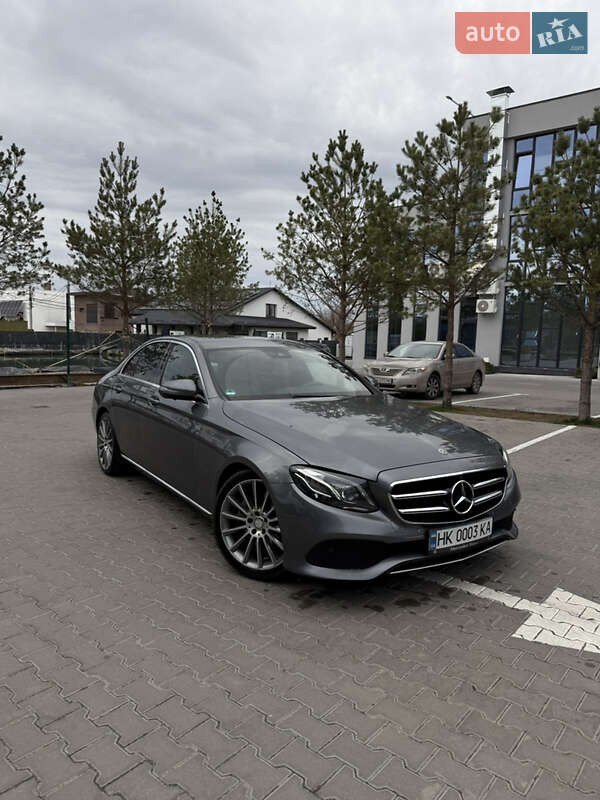 Mercedes-Benz E-Class 2019