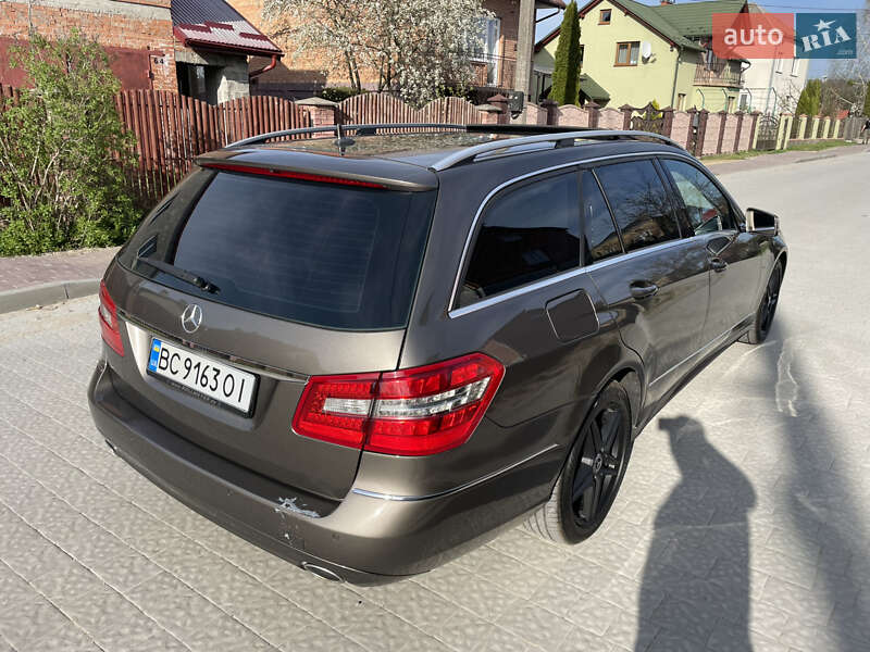 Універсал Mercedes-Benz E-Class 2010 в Львові