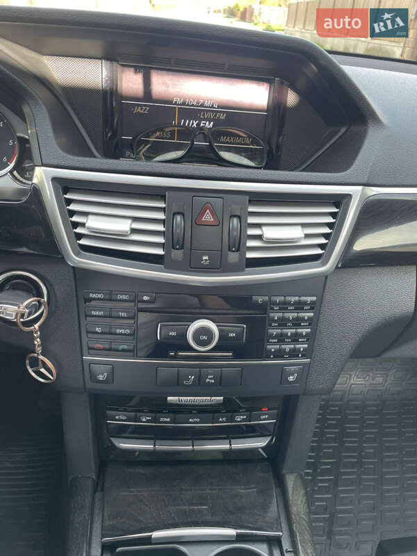 Універсал Mercedes-Benz E-Class 2010 в Львові