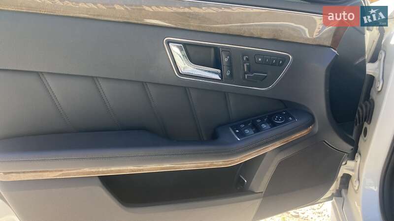 Седан Mercedes-Benz E-Class 2010 в Запоріжжі фото 16 Седан Mercedes-Benz E-Class 2010 в Запоріжжі