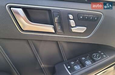 Седан Mercedes-Benz E-Class 2015 в 
