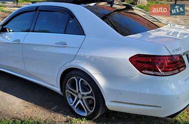 Седан Mercedes-Benz E-Class 2015 в 