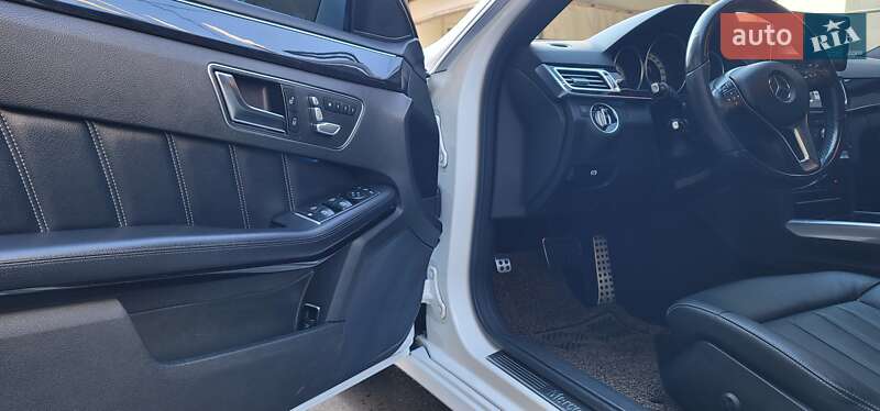 Седан Mercedes-Benz E-Class 2015 в Одесі