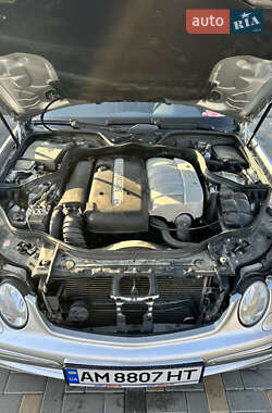 Универсал Mercedes-Benz E-Class 2003 в 