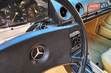Седан Mercedes-Benz E-Class 1980 в 