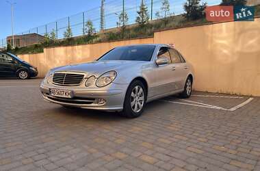 Седан Mercedes-Benz E-Class 2005 в 