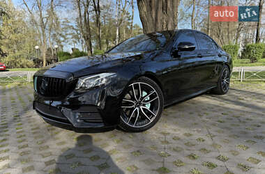 Седан Mercedes-Benz E-Class 2016 в 