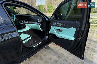 Седан Mercedes-Benz E-Class 2016 в 
