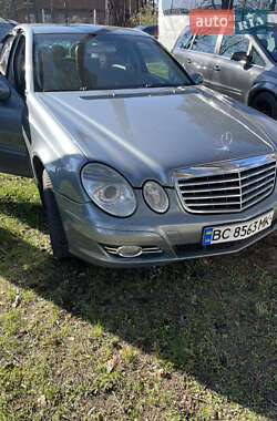 Седан Mercedes-Benz E-Class 2005 в 