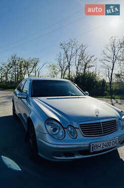 Седан Mercedes-Benz E-Class 2003 в Овидиополе