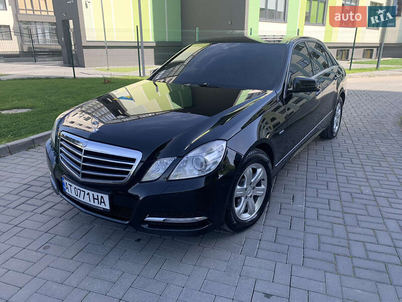 Седан Mercedes-Benz E-Class 2010 в Ивано-Франковске фото 12 Седан Mercedes-Benz E-Class 2010 в Ивано-Франковске