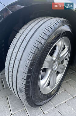 Седан Mercedes-Benz E-Class 2010 в 