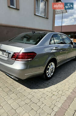 Седан Mercedes-Benz E-Class 2013 в 