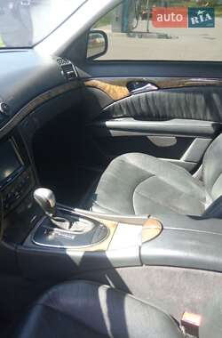 Седан Mercedes-Benz E-Class 2002 в 