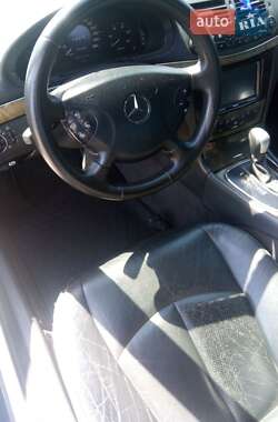 Седан Mercedes-Benz E-Class 2002 в 