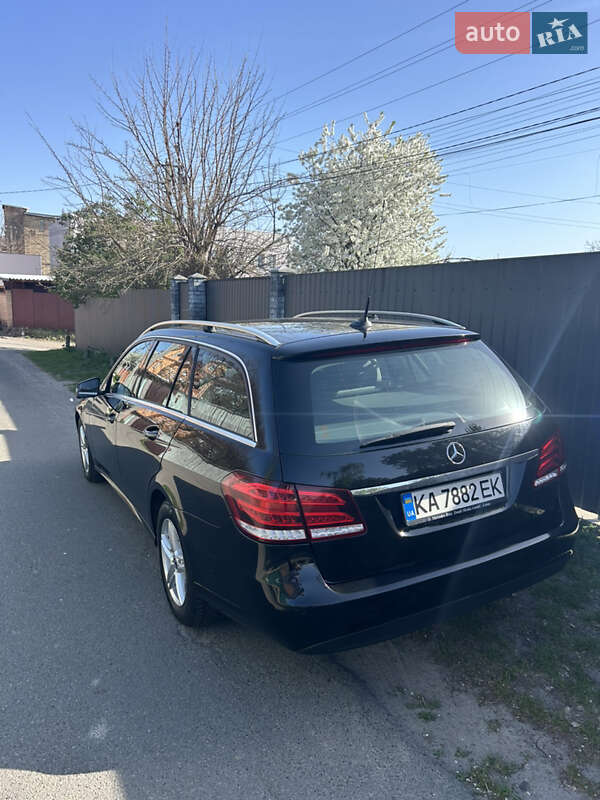 Універсал Mercedes-Benz E-Class 2015 в Києві