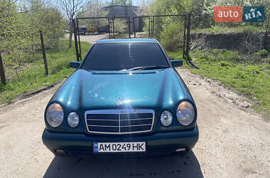 Седан Mercedes-Benz E-Class 1998 в 
