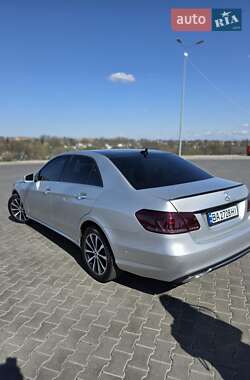 Седан Mercedes-Benz E-Class 2013 в 