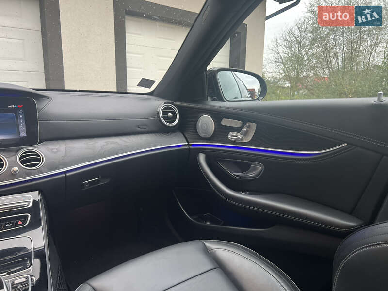 Седан Mercedes-Benz E-Class 2018 в Тячеві