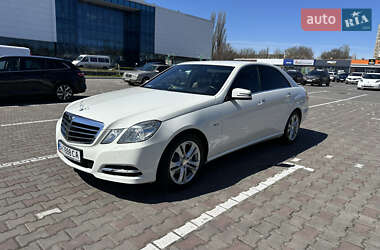 Mercedes-Benz E-Class 2012 Mercedes-Benz E-Class 2012