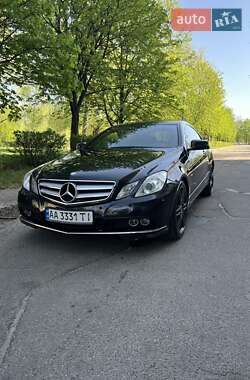Купе Mercedes-Benz E-Class 2010 в Киеве