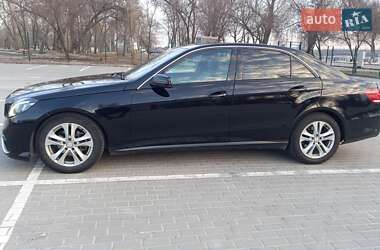 Седан Mercedes-Benz E-Class 2011 в 