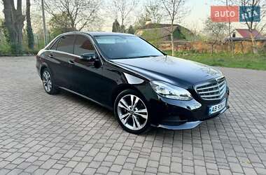 Седан Mercedes-Benz E-Class 2013 в Вінниці
