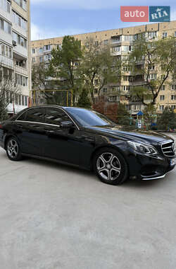 Седан Mercedes-Benz E-Class 2014 в 
