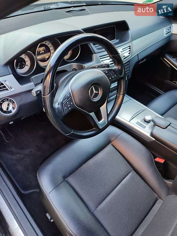 Седан Mercedes-Benz E-Class 2013 в Хмельницком