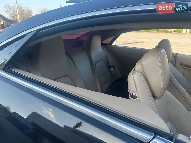 Купе Mercedes-Benz E-Class 2010 в Запоріжжі