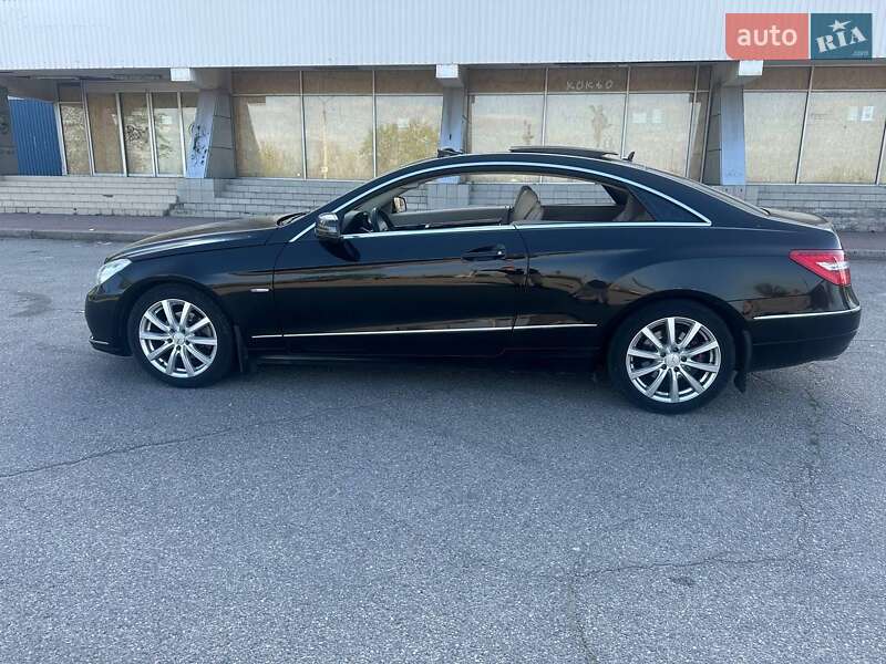 Купе Mercedes-Benz E-Class 2010 в Запоріжжі