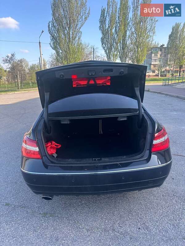 Купе Mercedes-Benz E-Class 2010 в Запоріжжі
