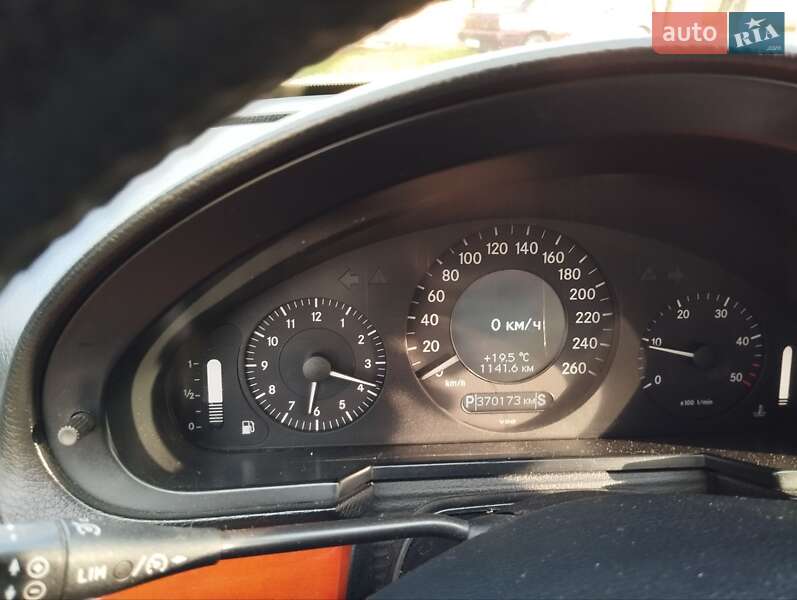 Седан Mercedes-Benz E-Class 2007 в Широкій Дачі