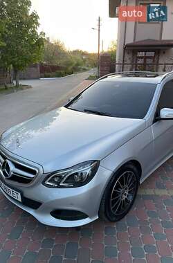 Универсал Mercedes-Benz E-Class 2015 в 
