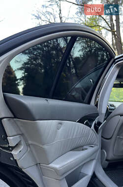 Седан Mercedes-Benz E-Class 2003 в 