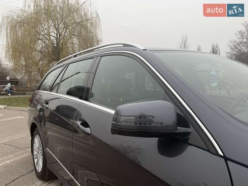 Универсал Mercedes-Benz E-Class 2010 в Александрие