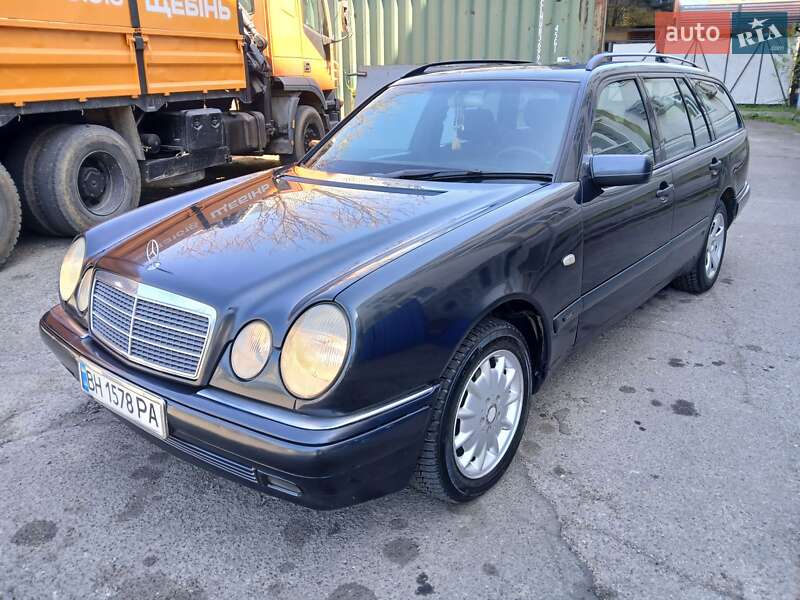 Mercedes-Benz E-Class 1998