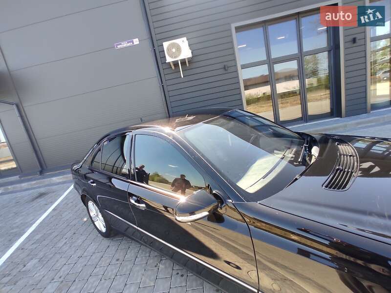 Седан Mercedes-Benz E-Class 2006 в Ивано-Франковске