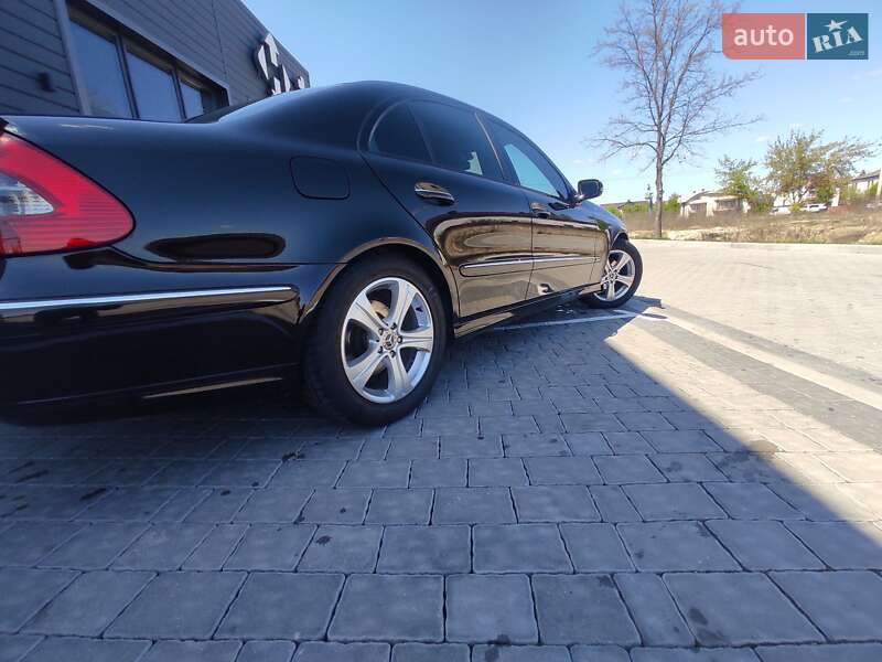 Седан Mercedes-Benz E-Class 2006 в Ивано-Франковске