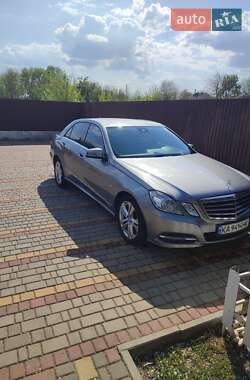 Mercedes-Benz E-Class 2011 Mercedes-Benz E-Class 2011
