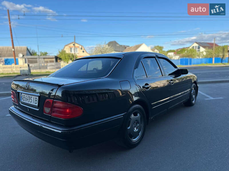 Седан Mercedes-Benz E-Class 1996 в Белой Церкви