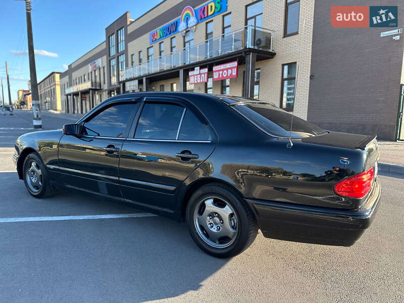 Седан Mercedes-Benz E-Class 1996 в Белой Церкви
