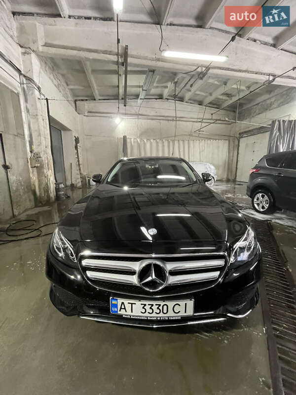 Седан Mercedes-Benz E-Class 2016 в Коломиї фото 26 Седан Mercedes-Benz E-Class 2016 в Коломиї