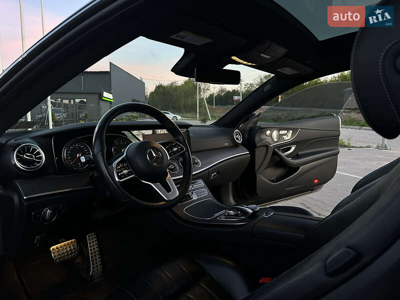 Купе Mercedes-Benz E-Class 2018 в Львове