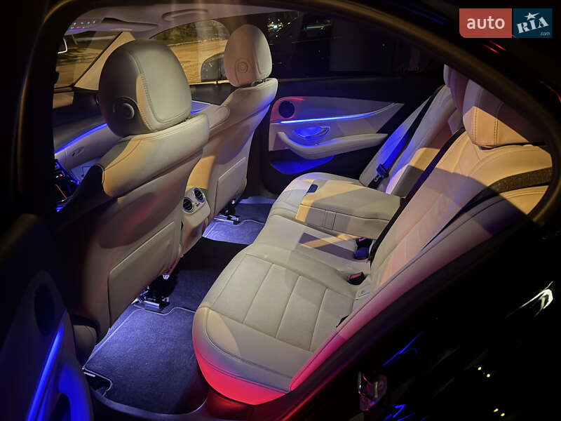 Седан Mercedes-Benz E-Class 2016 в Ізмаїлі