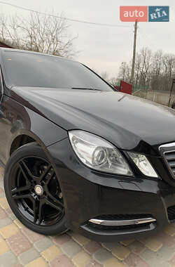 Седан Mercedes-Benz E-Class 2012 в 
