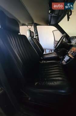 Седан Mercedes-Benz E-Class 1987 в 