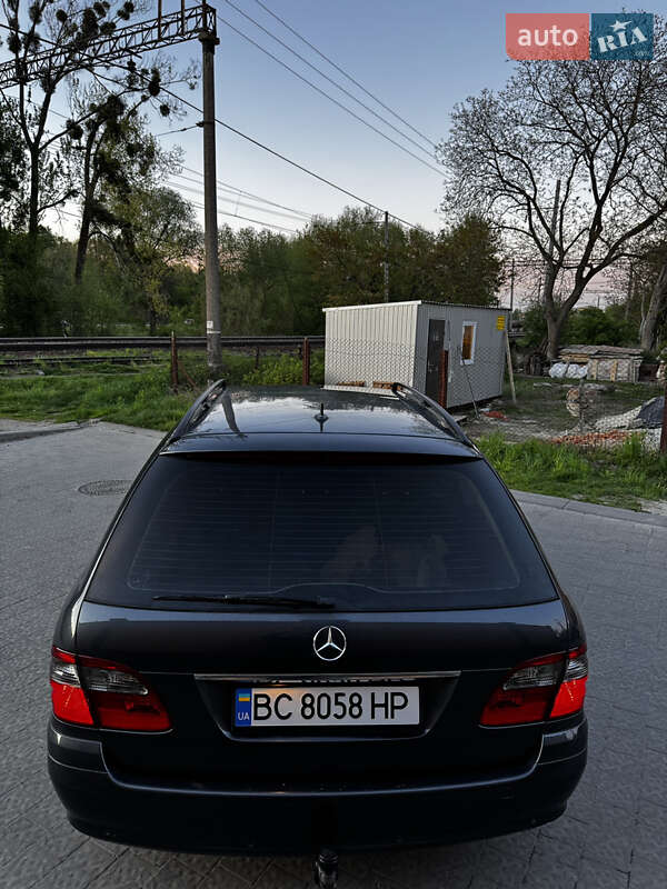 Универсал Mercedes-Benz E-Class 2009 в Львове