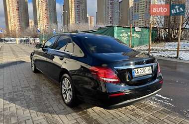 Седан Mercedes-Benz E-Class 2019 в 