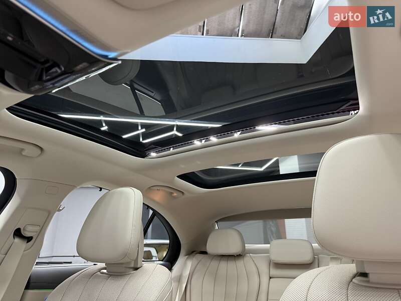 Седан Mercedes-Benz E-Class 2024 в Киеве